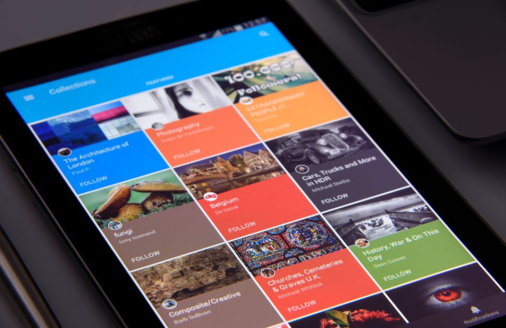 Wie zit er achter de populaire Belgische nieuwswebsite CielFM?